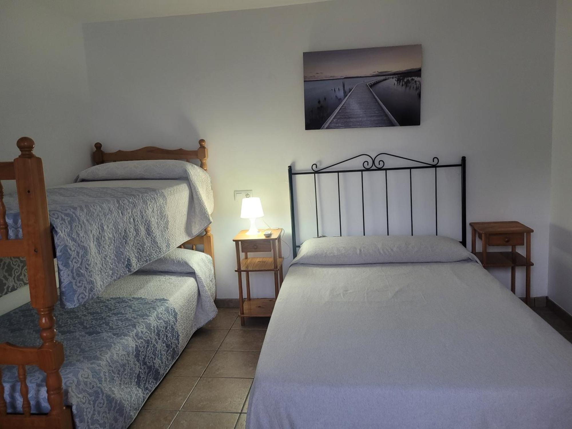 La Llar De Laura Pension El Poble Nou del Delta Buitenkant foto