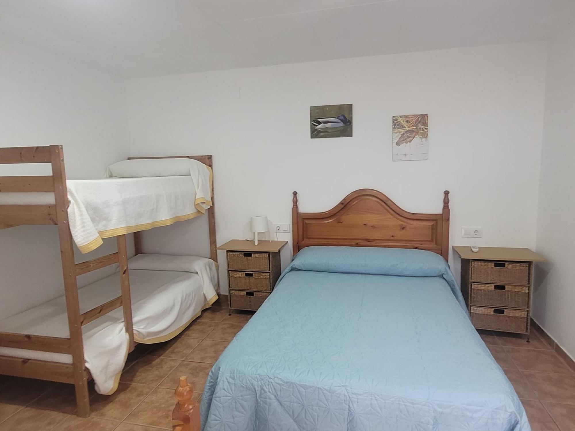 La Llar De Laura Pension El Poble Nou del Delta Buitenkant foto