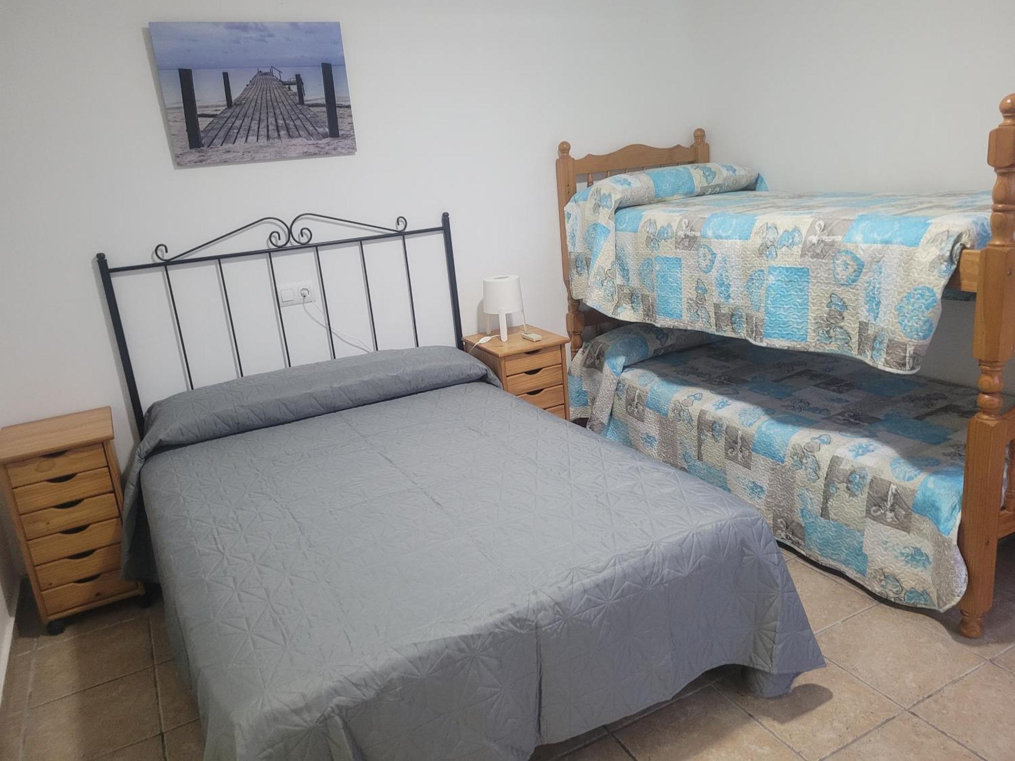 La Llar De Laura Pension El Poble Nou del Delta Buitenkant foto