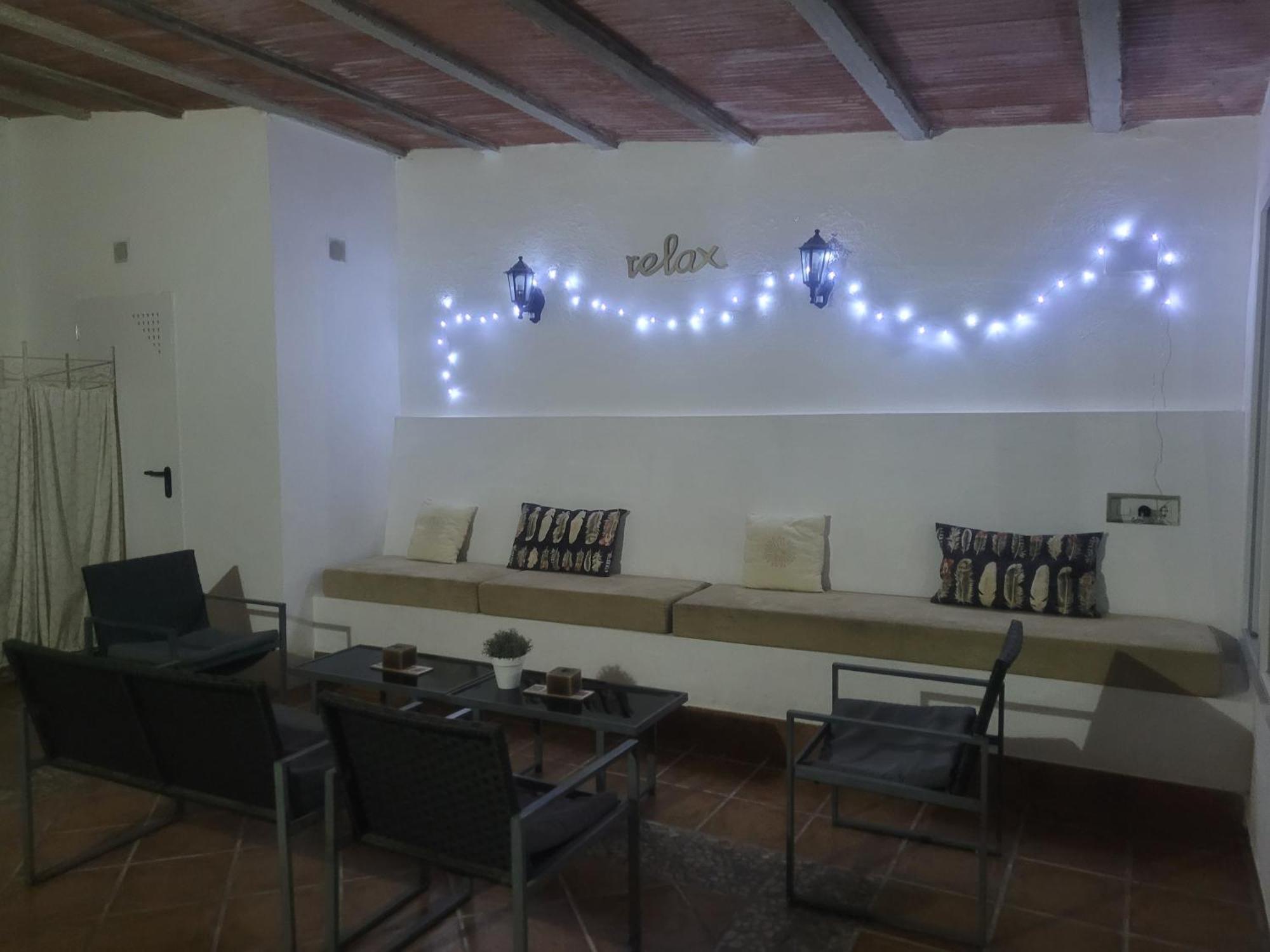 La Llar De Laura Pension El Poble Nou del Delta Buitenkant foto